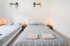 Bright 1-bedroom Apartment in Antwerp