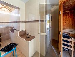 Modern Studio in Parentis-en-born