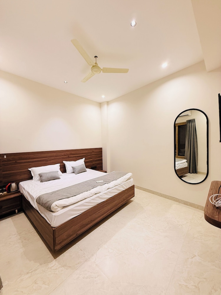 Mangala HomeStay
