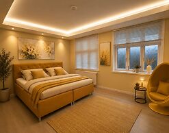 Four Seasons Spring Suite