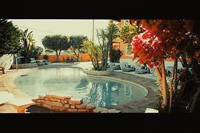 Chalet With Pool Meia Praia Beach, Lagos