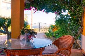 Chalet With Pool Meia Praia Beach, Lagos