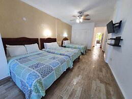 Caribbean View at Cancun Plaza Condos
