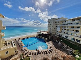 Caribbean View at Cancun Plaza Condos