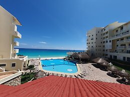 Caribbean View at Cancun Plaza Condos