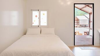 Pocheon Youngyoung Glamping