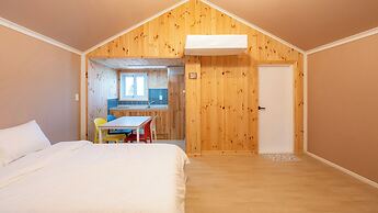 Pocheon Youngyoung Glamping