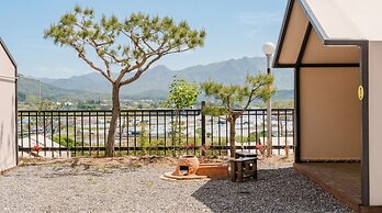 Pocheon Youngyoung Glamping