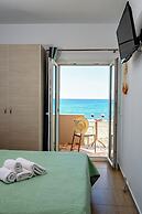 Fodele Beach Front Apts.
