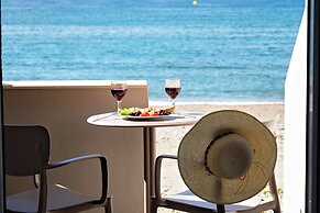 Fodele Beach Front Apts.