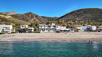 Fodele Beach Front Apts.