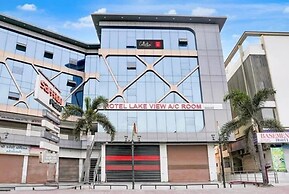 Hotel Lakeview Vadodara