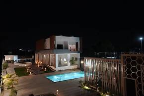 Sandy Resort