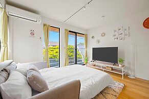 Zushi Beach Terrace 2F