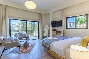 Quattro - Deluxe Studios & Rooftop in Batroun