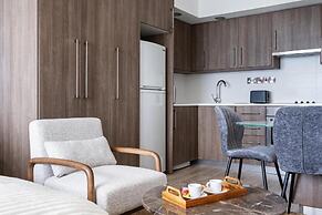 Seaview Penthouse Studio in Limassol