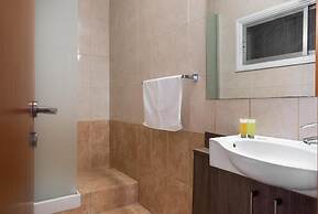 Seaview Penthouse Studio in Limassol