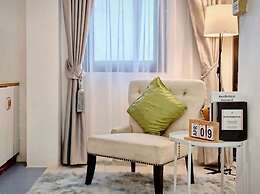 Xin Hotel at Udomsuk 25