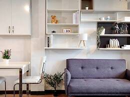 Xin Hotel at Udomsuk 25