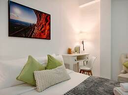 Xin Hotel at Udomsuk 25