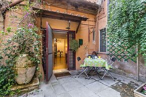 Secret Loft in Trastevere - Moro