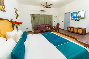 Reebah Inn & Suites