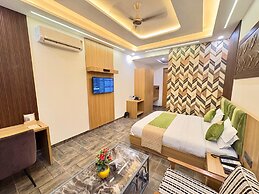 Highway Resort with Swimmingpool & Spa