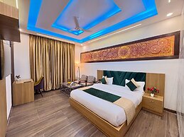Highway Resort with Swimmingpool & Spa