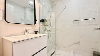 Ivory Residence Apartments Modern Style