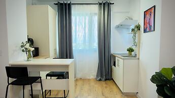 Ivory Residence Apartments Modern Style