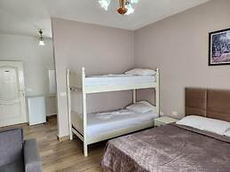 Hotel Maren Durres