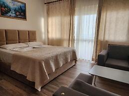 Hotel Maren Durres
