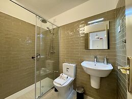 Lagos Design 5 by Homing