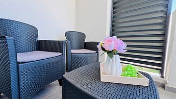 Bright Apartments by SunLake Residence