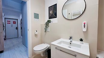 Bright Apartments by SunLake Residence