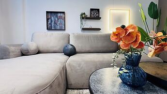 Bright Apartments by SunLake Residence