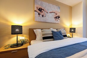 Great Apartments in Prime North Location