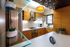 Great Apartments in Prime North Location