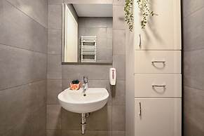 Great Apartments in Prime North Location