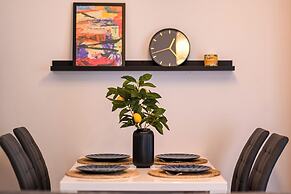 Great Apartments in Prime North Location