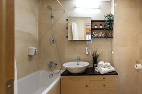 Great Apartments in Prime North Location