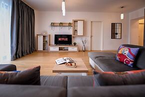 Great Apartments in Prime North Location
