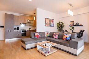 Great Apartments in Prime North Location