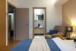 Great Apartments in Prime North Location