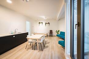Comfy Stay for 10 Near Antwerp Station