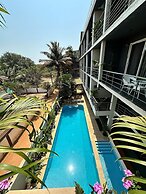 WaveCrest Morjim By Joy Stays