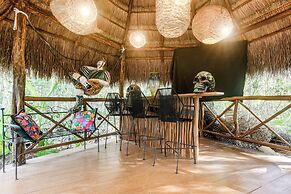 Private Xpu Ha Beach Access: 6,700-sq-ft Villa