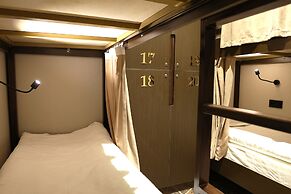 Qo'noq South railway hotel