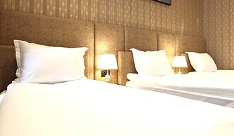 Qo'noq South railway hotel
