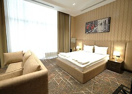 Qo'noq South railway hotel